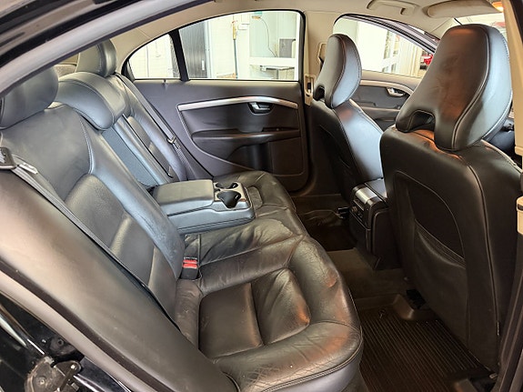 Volvo S80 14 of 27