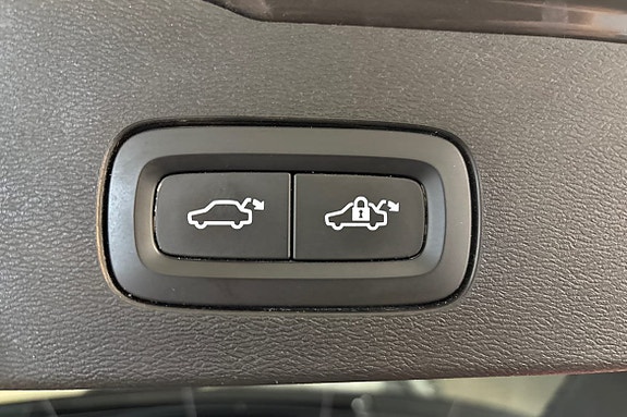 Volvo V60 19 of 27