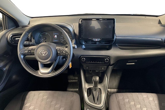 Toyota Yaris 10 of 20