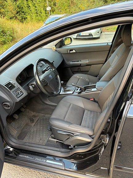 Volvo S40 6 of 10