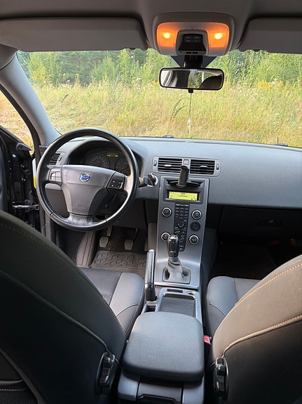 Volvo S40 5 of 10