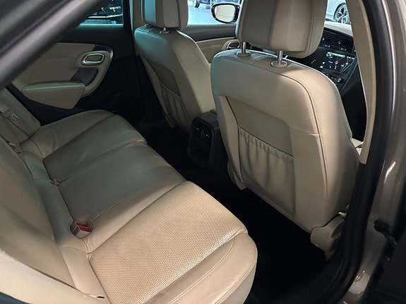 Saab 9-5 20 of 27