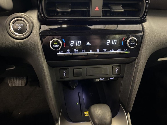 Toyota Yaris Cross 16 of 20