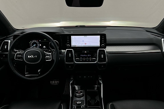 Kia Sorento 6 of 30