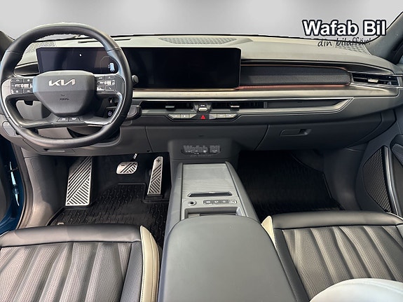 Kia EV9 7 of 14