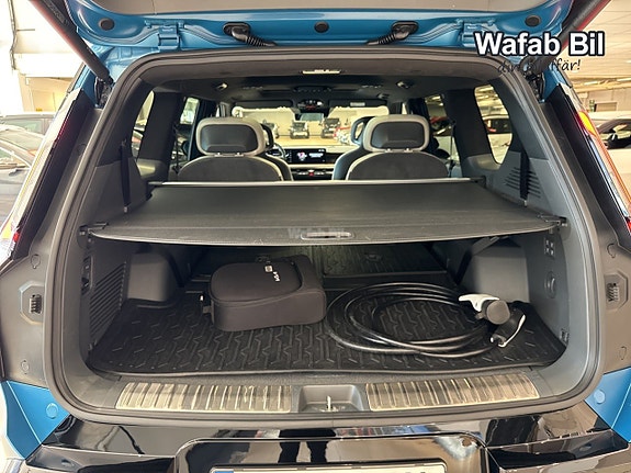 Kia EV9 11 of 14