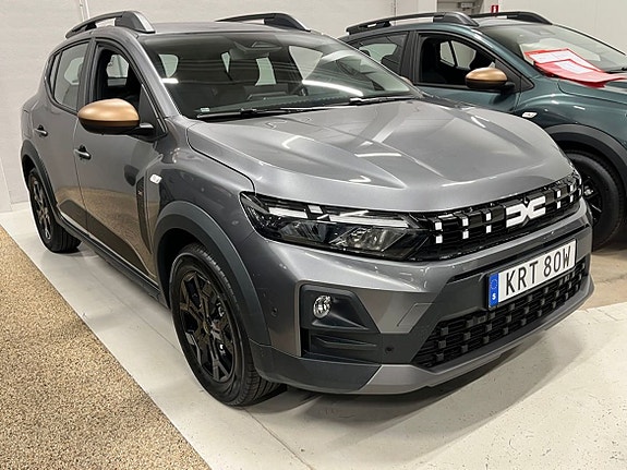 Dacia Sandero Stepway 4 of 17
