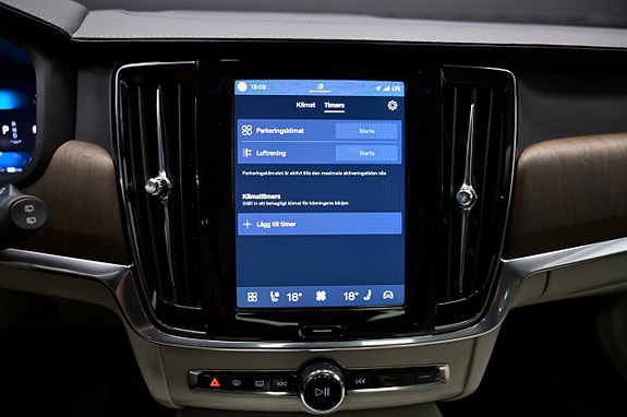 Volvo V90 Cross Country 30 of 30
