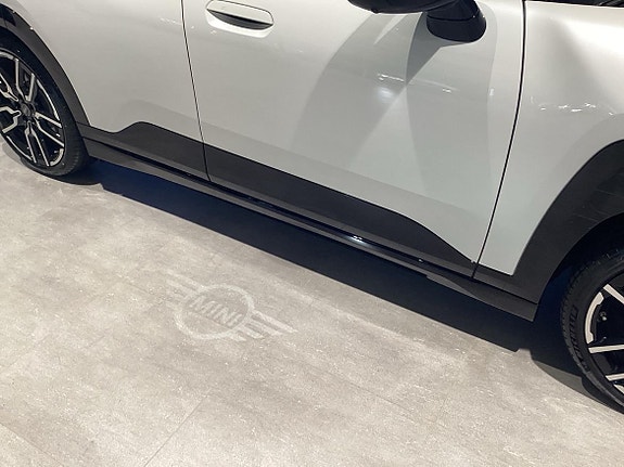 MINI Aceman SE 16 of 16