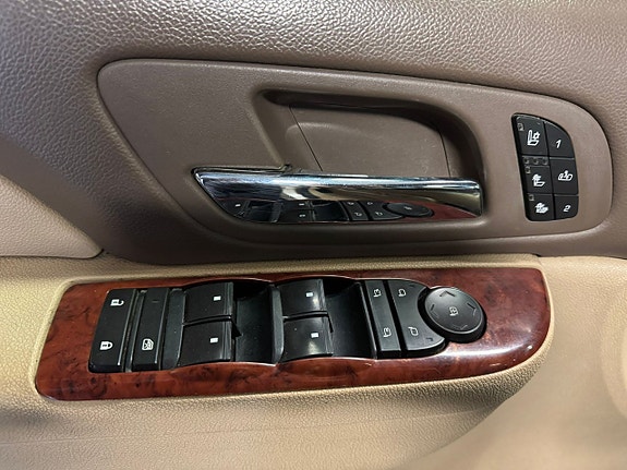 Chevrolet Avalanche 15 of 22