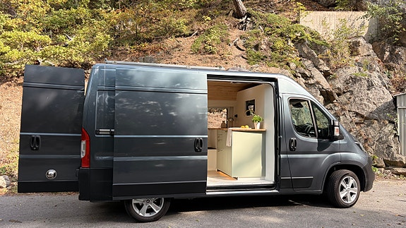 Peugeot Boxer 4 of 13