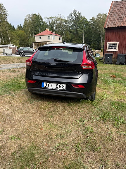 Volvo V40 5 of 14