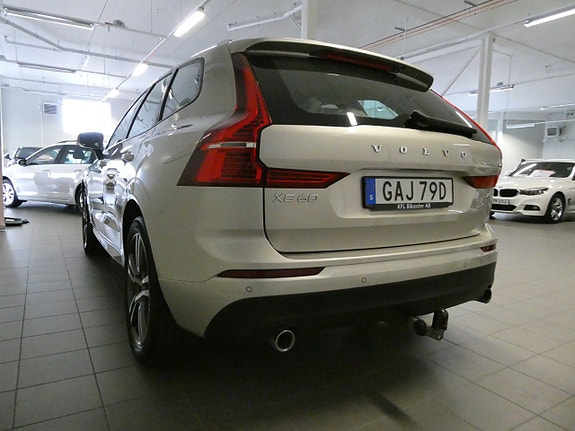 Volvo XC60 8 of 27