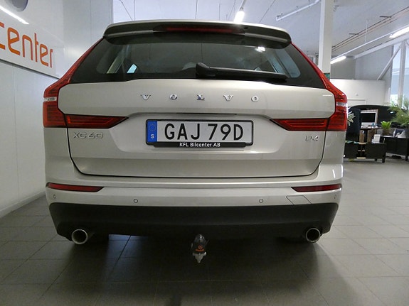 Volvo XC60 7 of 27