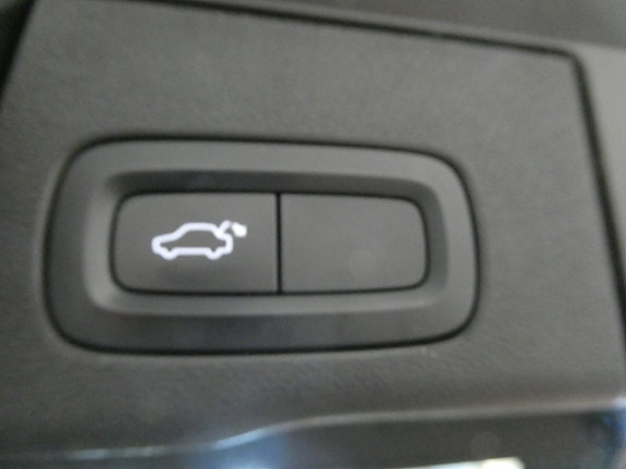 Volvo XC60 27 of 27