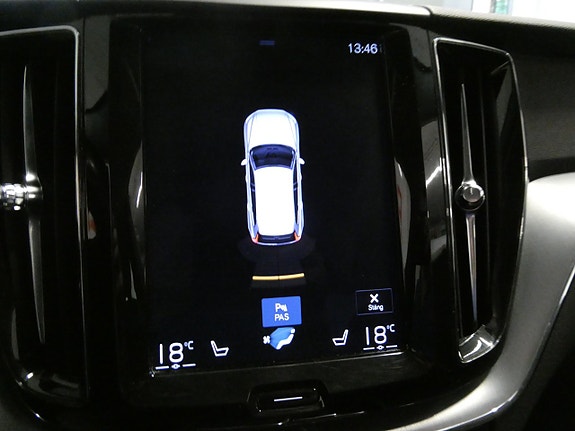 Volvo XC60 24 of 27