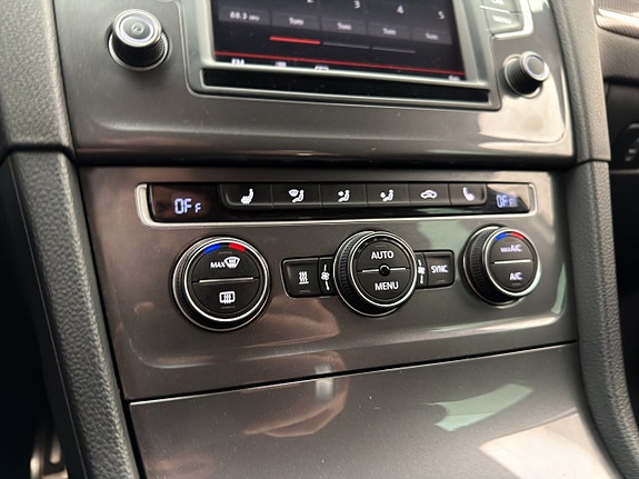 Volkswagen Golf Alltrack 15 of 24