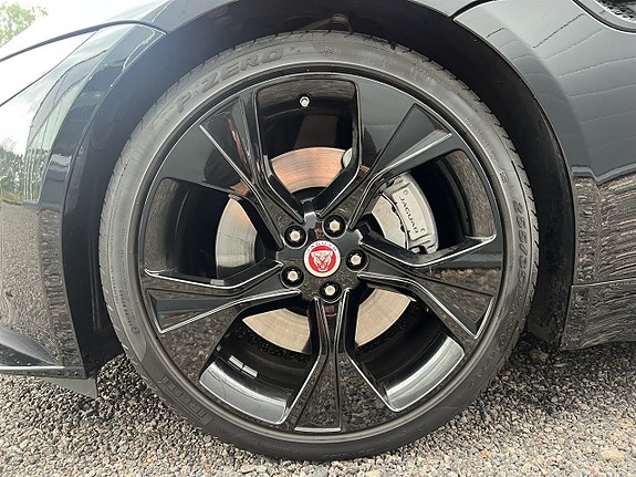 Jaguar F-TYPE 11 of 11