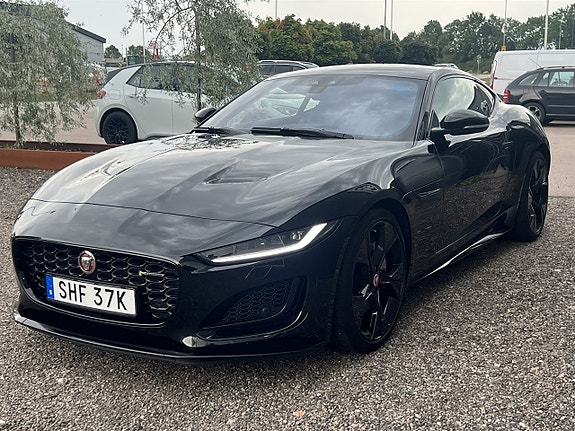 Jaguar F-TYPE 3 of 11