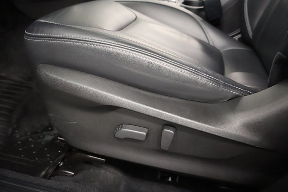 Subaru Forester 9 of 21