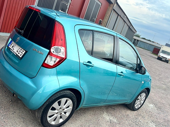 Suzuki Splash 3 of 8