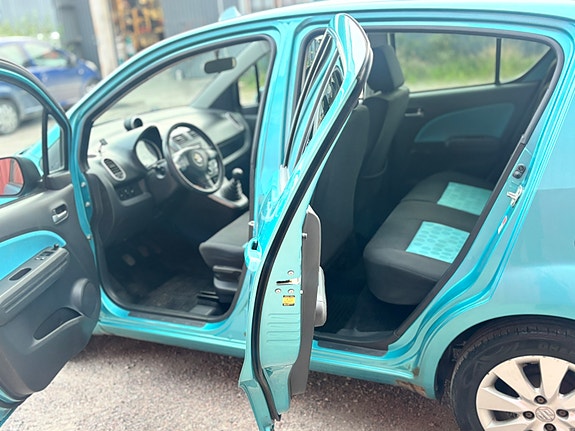 Suzuki Splash 4 of 8