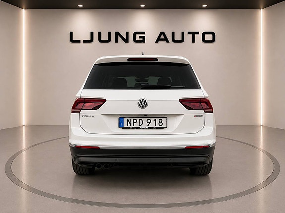 Volkswagen Tiguan 4 of 23