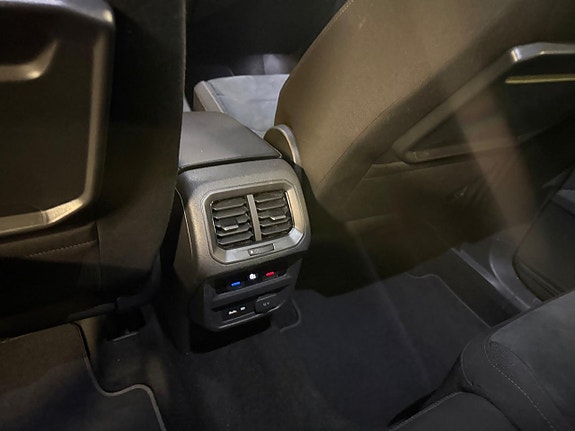 Volkswagen Tiguan 19 of 23