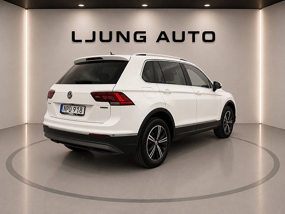 Volkswagen Tiguan 6 of 23