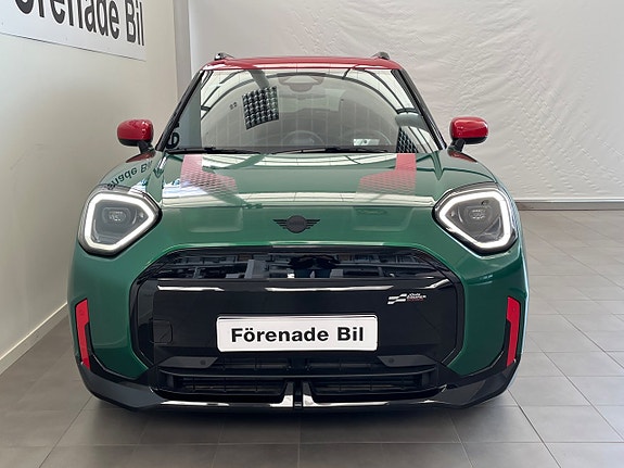 MINI Aceman E 2 of 13