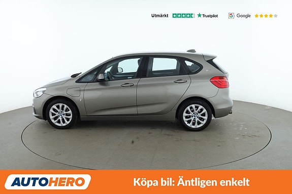 BMW 225xe 2 of 30