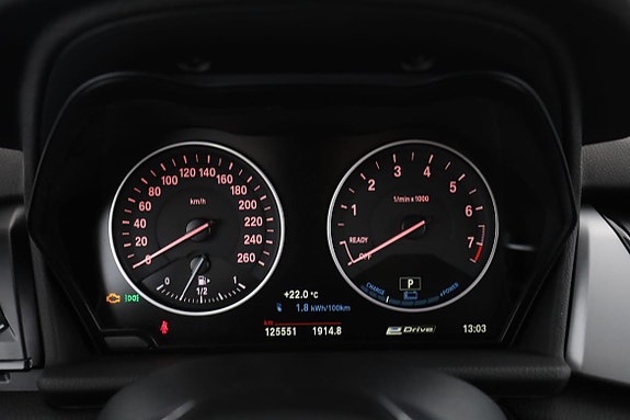BMW 225xe 20 of 30