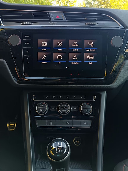 Volkswagen Touran 22 of 30