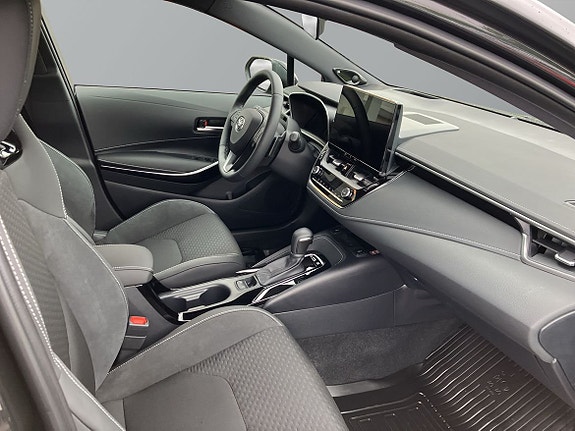 Toyota Corolla 7 of 11