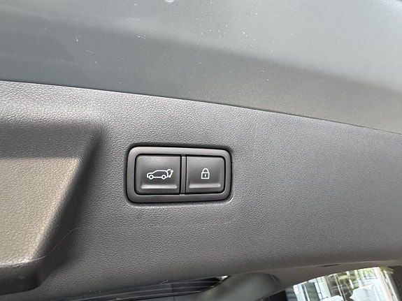Hyundai Santa Fe 6 of 14