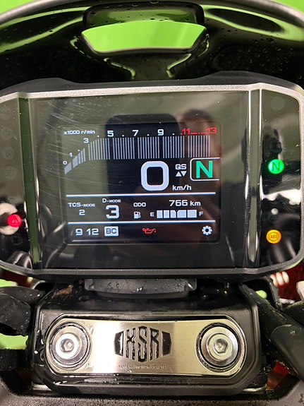 Yamaha XSR900 6 of 6