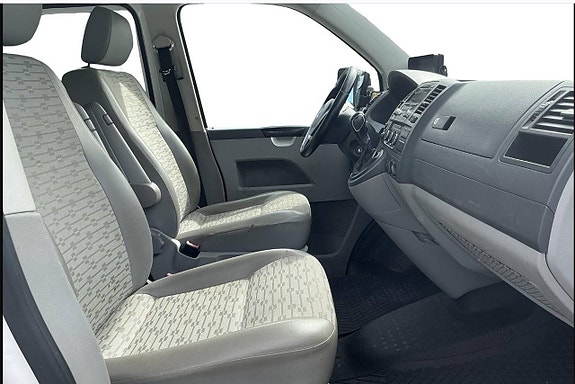 Volkswagen Transporter 4 of 15