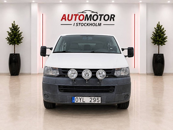 Volkswagen Transporter 7 of 15