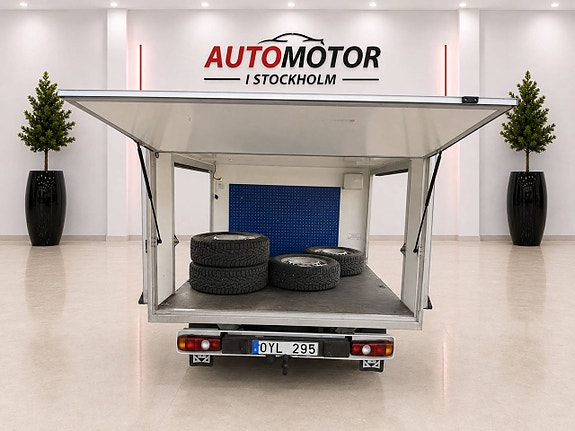 Volkswagen Transporter 11 of 15