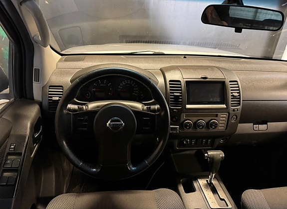 Nissan Navara 18 of 21
