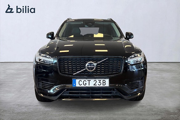 Volvo XC90 8 of 30