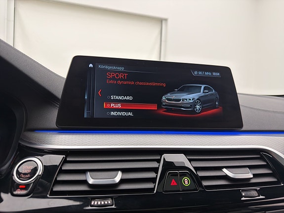 BMW M550i 28 of 30