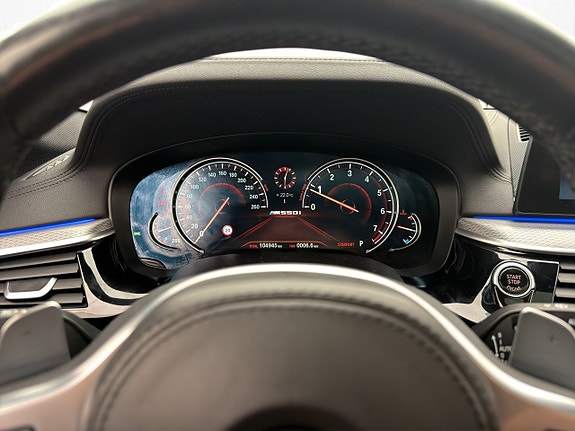 BMW M550i 20 of 30
