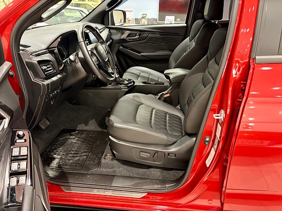 Isuzu D-max 2 of 11