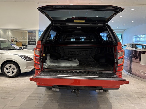 Isuzu D-max 6 of 11