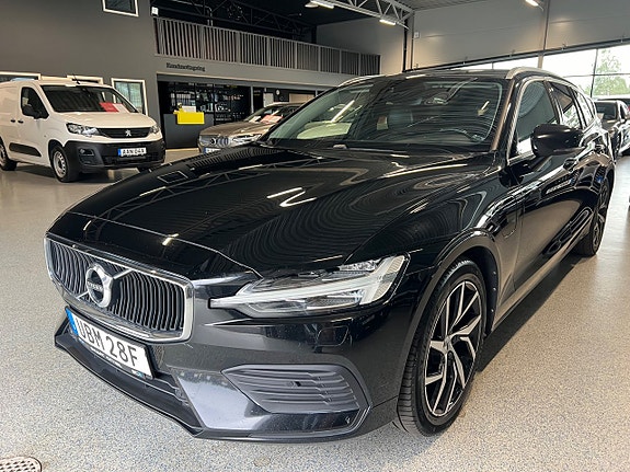 Volvo V60 8 of 22