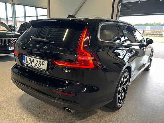 Volvo V60 3 of 22