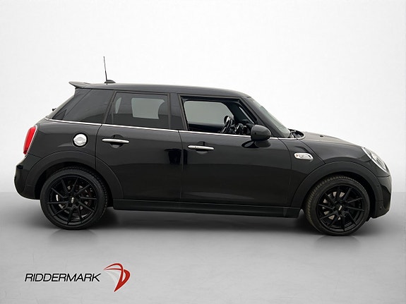 MINI Cooper S 9 of 30