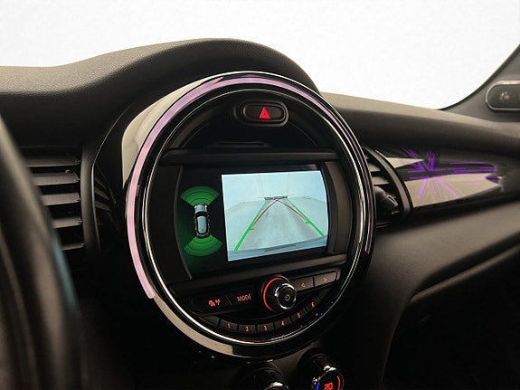 MINI Cooper S 22 of 30
