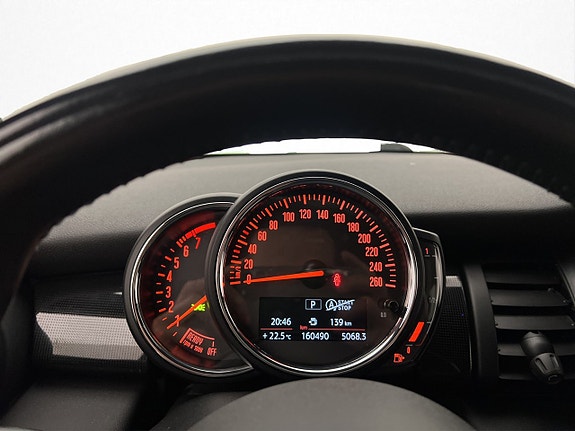 MINI Cooper S 17 of 30
